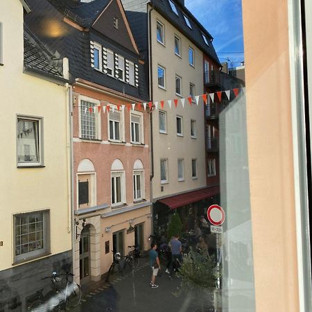 Ferienwohnung Zentral An Der Moselpromenade Zell Buitenkant foto