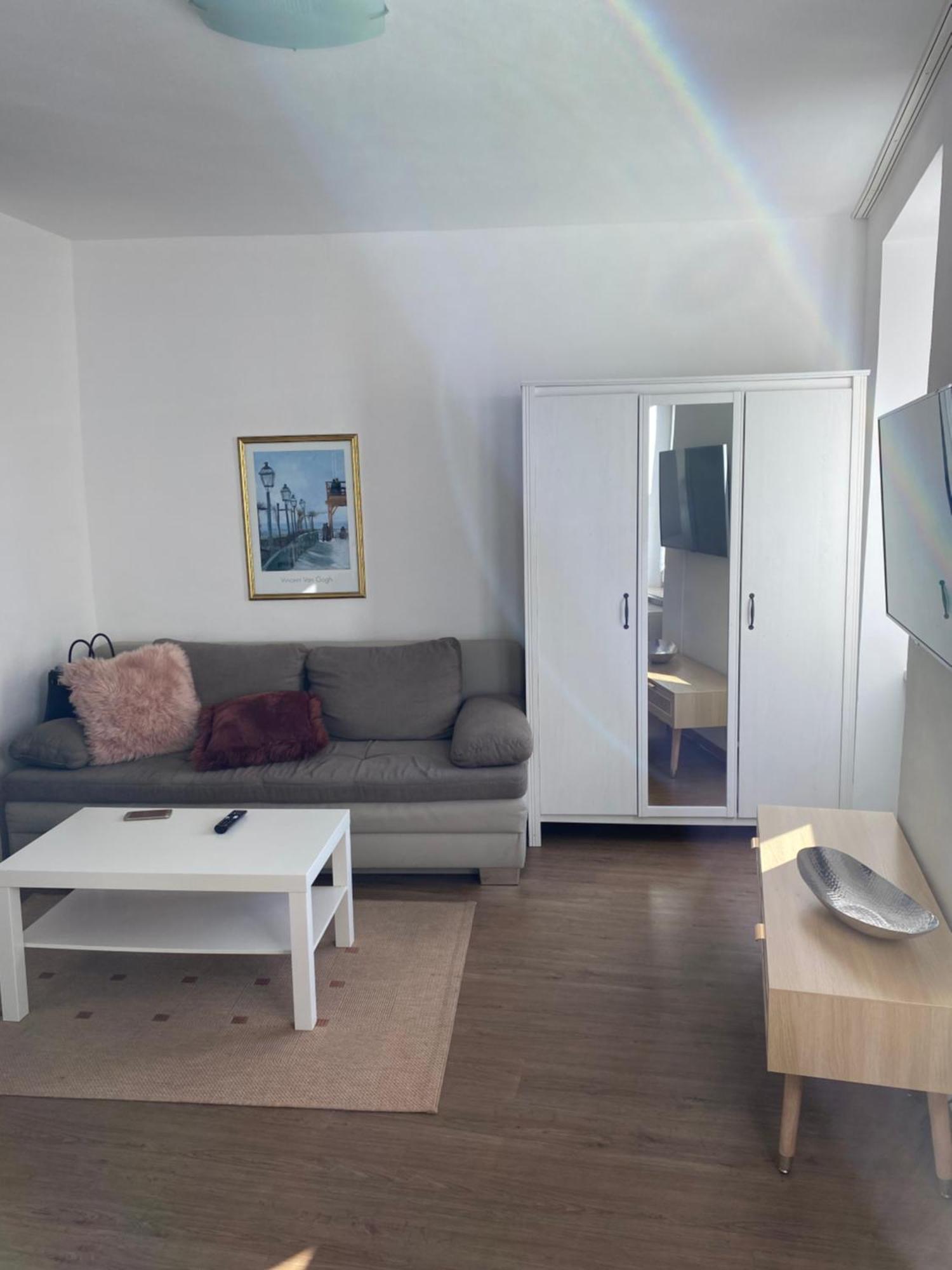 Ferienwohnung Zentral An Der Moselpromenade Zell Buitenkant foto