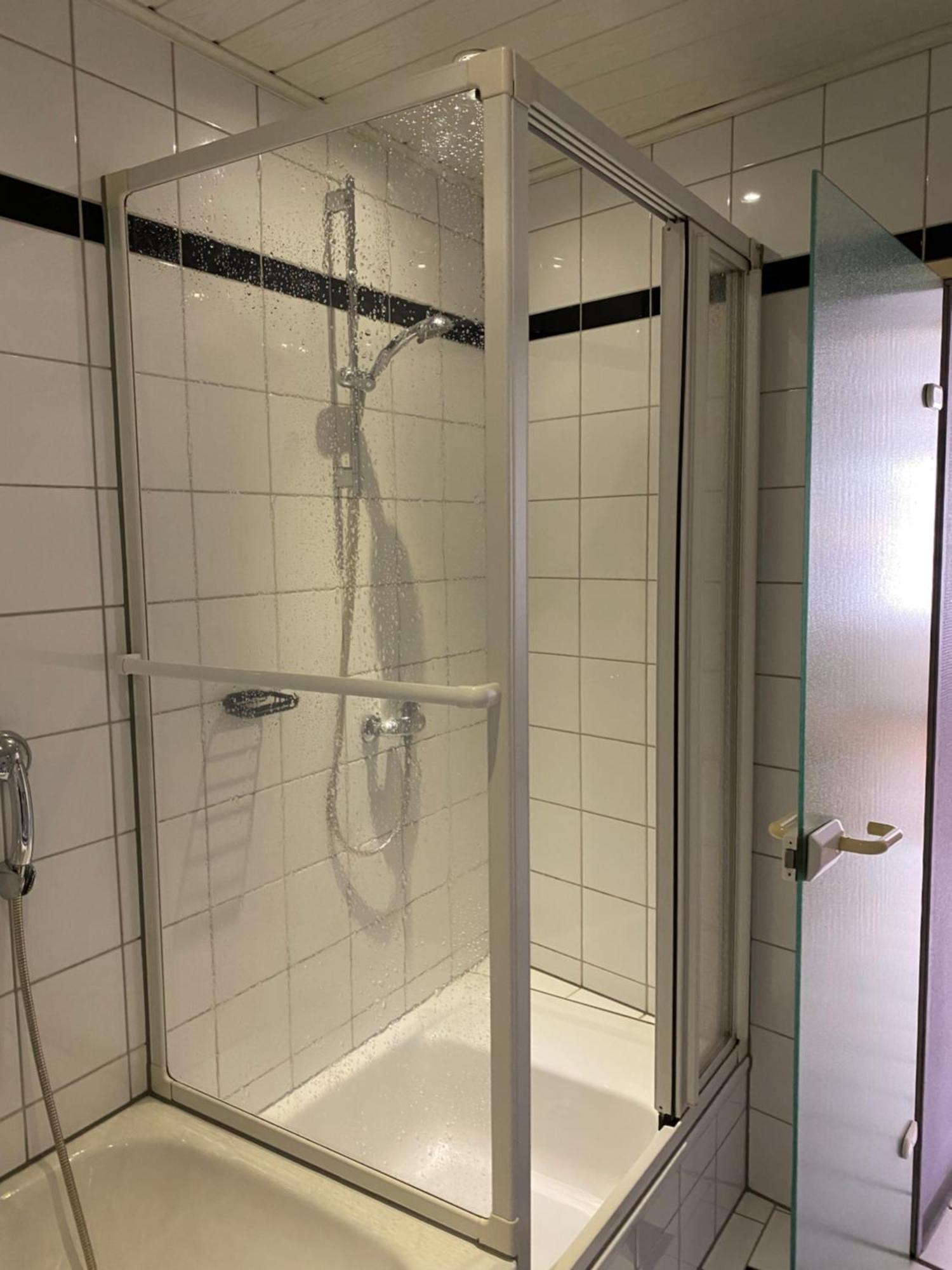 Ferienwohnung Zentral An Der Moselpromenade Zell Buitenkant foto