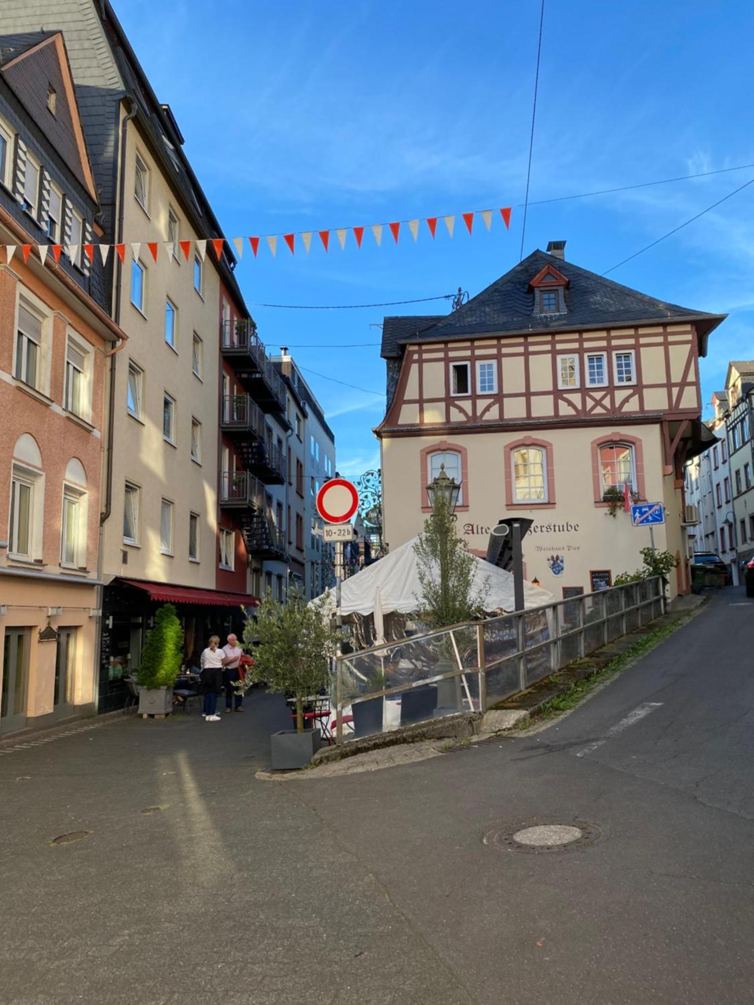 Ferienwohnung Zentral An Der Moselpromenade Zell Buitenkant foto